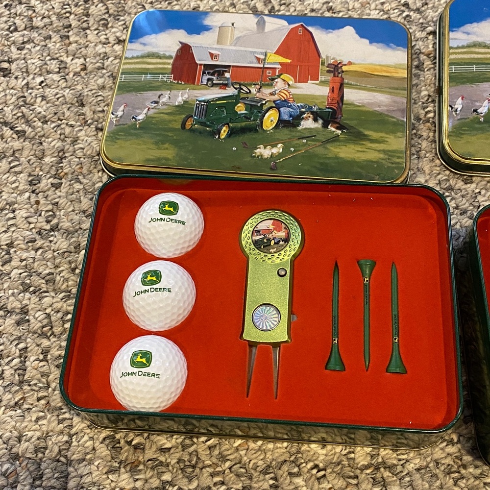 John Deere Golf Balls, Tees, Divot Tool & Collector Tin Set